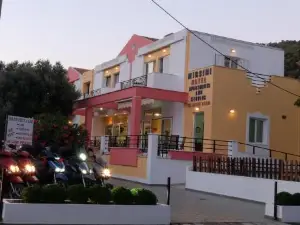 Mirsini Hotel
