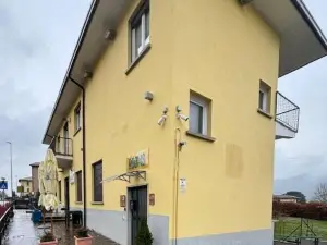 Airuno Rooms