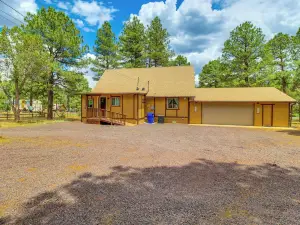 Large Deck, Grill: Pet-Friendly Show Low Retreat!