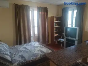 Departamento en Luis Guillon