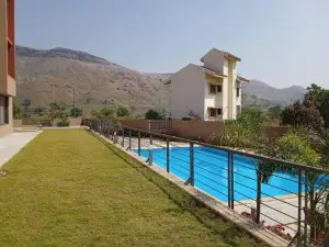 SERENITY - Apartment with Modern Amenities