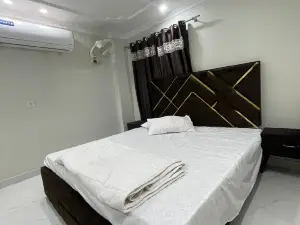 Bahria Elite Apartments