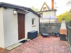 Domek Nad Jeziorem w Puszczy Zielonka