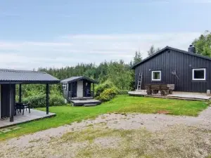 3 Bedroom Awesome Home in Marnardal