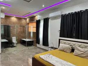 Nanani Luxury Villa - Kumasi