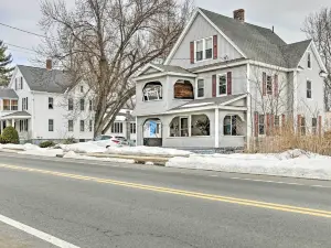 Cozy Agawam Studio w/ Yard: 2 Miles to Six Flags!