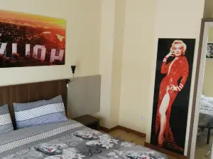 헐리우드 B&B