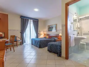 โรงแรมตรายาโน