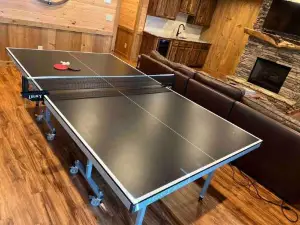 Mountain Hideaway with Hot Tub & Fire Pit