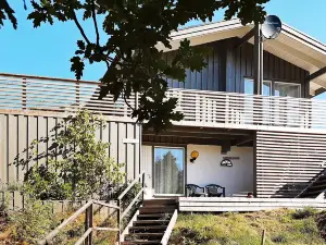 8 person holiday home in Søndeled-By Traum