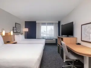 Spark by Hilton Springfield Eugene