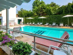 โรงแรมเจ็ท, ซัวร์ โฮเทล คอลเลกชัน บาย เบสท์ เวสเทิร์น