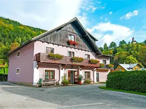 Gasthof Zum Niederhaus - Familie Perthold