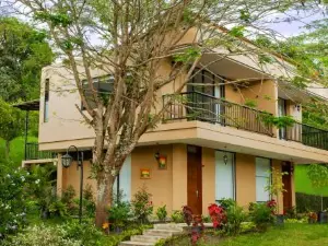 Hotel Nana