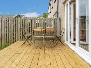 Cheerful Stays - Livingston - 4 Bedroom 3 Bath Home