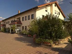 Weingut Sandwiese Winzerhotel
