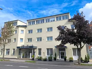 Hotel Michael