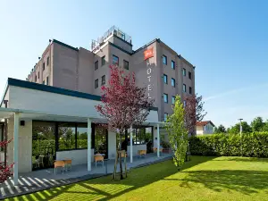 Hotel ibis Firenze Prato Est