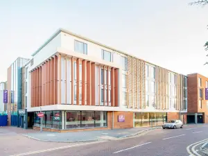 Premier Inn St Albans City Centre Hotel