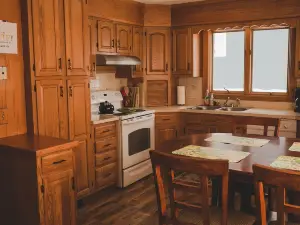 Large Summer Rental - Near Baxter State Park