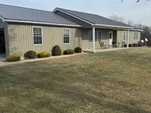 Relaxing, Quiet get away where you can enjoy the outdoors.