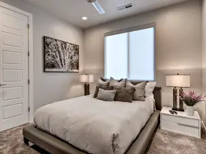 Gorgeous Golf Course Views and Modern Amenities - Stunning Villa Retreat
