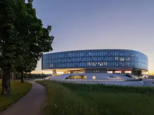 The Passenger, a Tribute Portfolio Hotel