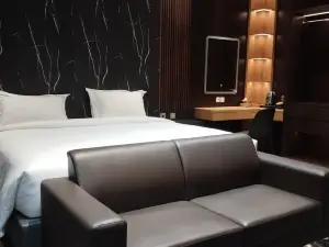 AS HOTEL