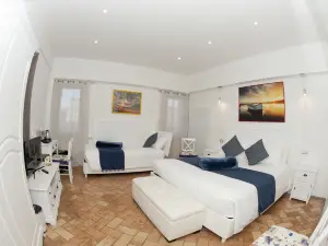 Atlantis Inn Castelgandolfo