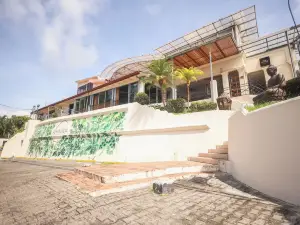 アルマ ビダ ホテル