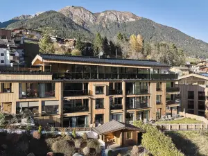 แลร์เชนลอดจ์ สกายสปา อุนด์ รูฟท็อป พูล