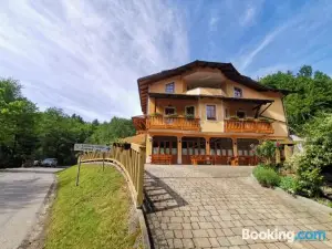 Farm Stay Peternelj