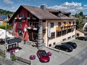 Hotel Waldfrieden "Das Kleine Hotel"