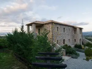 Klymeni Traditional Homes