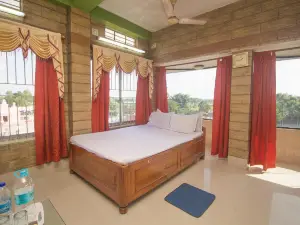 Hotel O Kanchanjanga Tourist Lodge