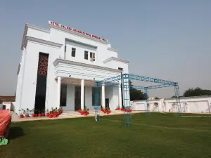 OYO 18314 Hotel Kailash Mansarovar and Banquet Hall
