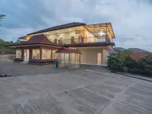 Kampung Abdi Resort Syariah Mitra RedDoorz
