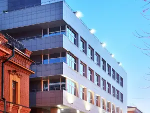 Business Hall Hotel