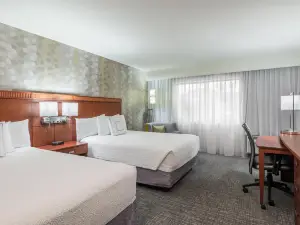 Courtyard Knoxville Cedar Bluff