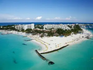 Hotel Bucaneros Isla Mujeres