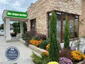 Hotel Yarus Plus