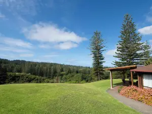 Whispering Pines Cottages