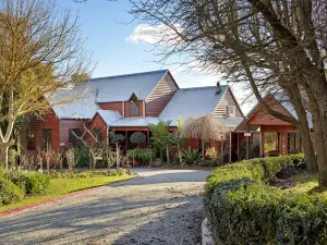 Vivere Retreat