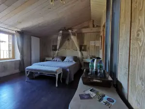 Le Moulin de la Fortie, Maison d'hôtes