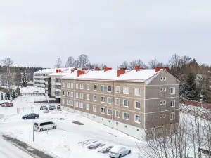 Bright 1BR Apartment next to the Beach