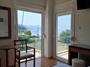 Elena Hotel