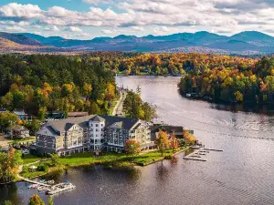 voco Saranac Lake NY - Waterfront, an IHG Hotel