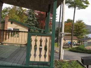 Treasure Cove Resort Motel