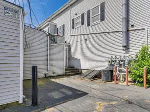 2 Mi to Waterfront: Walkable Fall River Apartment!