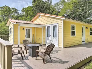 Peaceful Gainesboro Retreat w/ Deck & Yard!